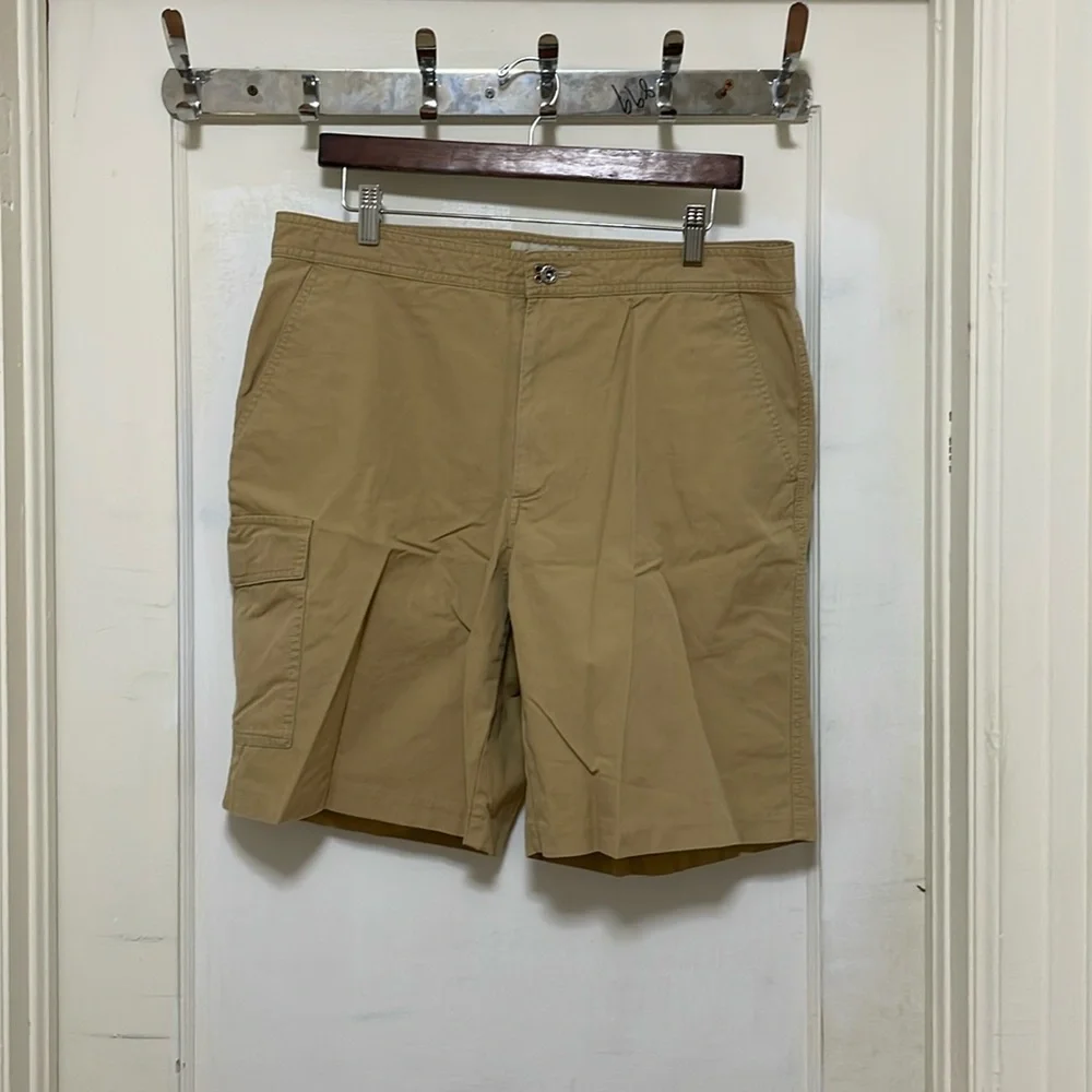 J. Crew Men beige Shorts
